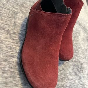 Sketchers Maroon Red Wedges